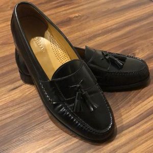 COLE HAAN Pinch Tassel Loafer
